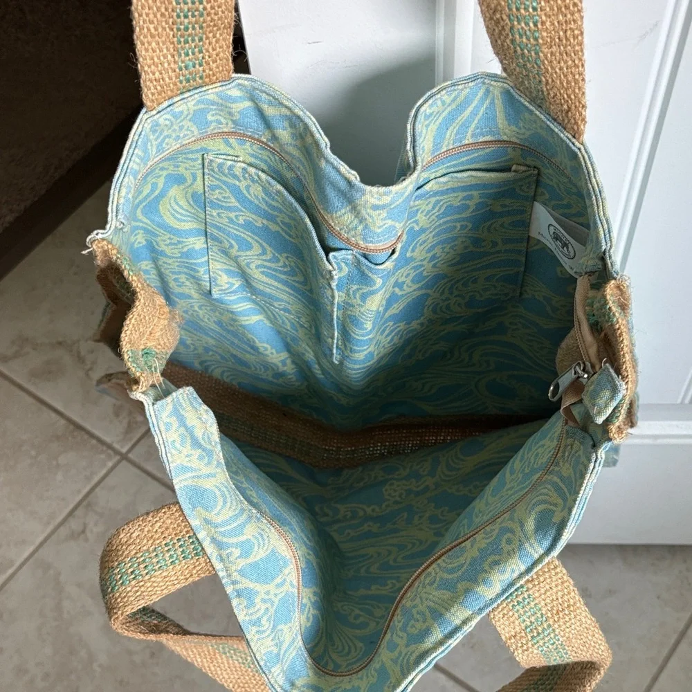 Vintage Seaside Print Tote Bag - Picture 3 of 5